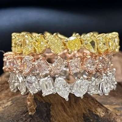 The Blushing Beauty – Natural Pink Diamonds in 18K Rose Gold ring