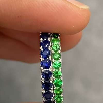  0.66cts Total Weight 22 pcs Natural Green Tsavourite Gemstones in 14 k White Gold 3/4th Eternity ring