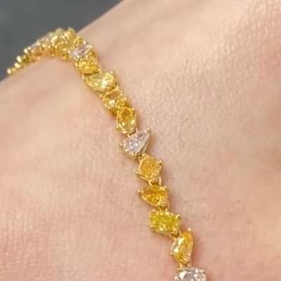 4.70ct Total weight 47 pcs Natural Fancy Mixed colour mixed shaped diamonds set in 18 K Yellow gold Tennis Bracelet