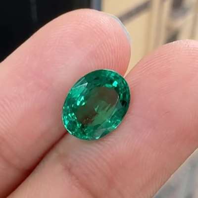 2.13cts GIA Natural Zambian Oval shaped Emerald Gemstone