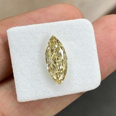  2.11ct GIA-certified natural fancy brownish yellow marquise diamond (VS1 clarity