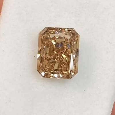 1.81cts Natural Champagne Brown VVS2 Clarity Radiant diamond