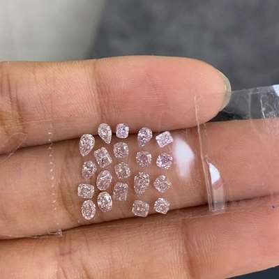 20pcs total of 2.04ct natural baby pink color mix shape Diamond Layout.