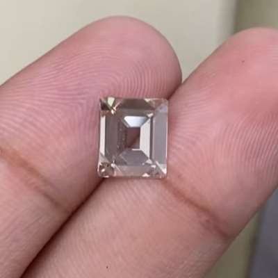 1.05cts natural light brown VS1 clarity old cut emerald shape diamond 