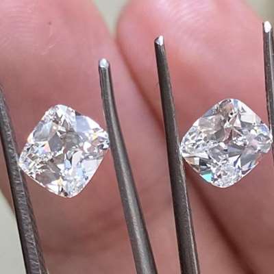  GIA-certified Natural H color VVS1 clarity Old Cut Cushion Shape Diamonds! 💥 These gorgeous gems weigh 0.62cts and 0.63cts, 
